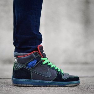 Nike Dunk High SB - Twin Peaks Night Owl